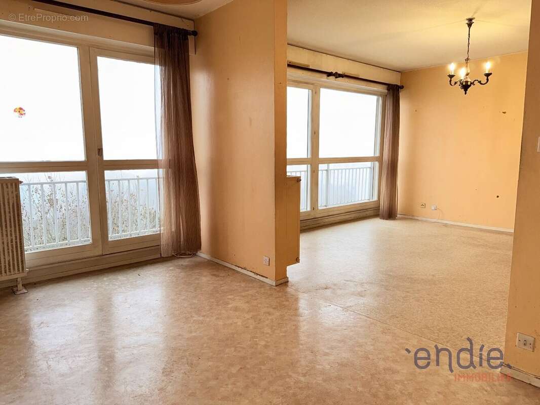 Appartement à CHEVIGNY-SAINT-SAUVEUR