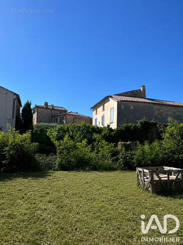 Maison 165 m² à Saint-Maximin  - photo 4