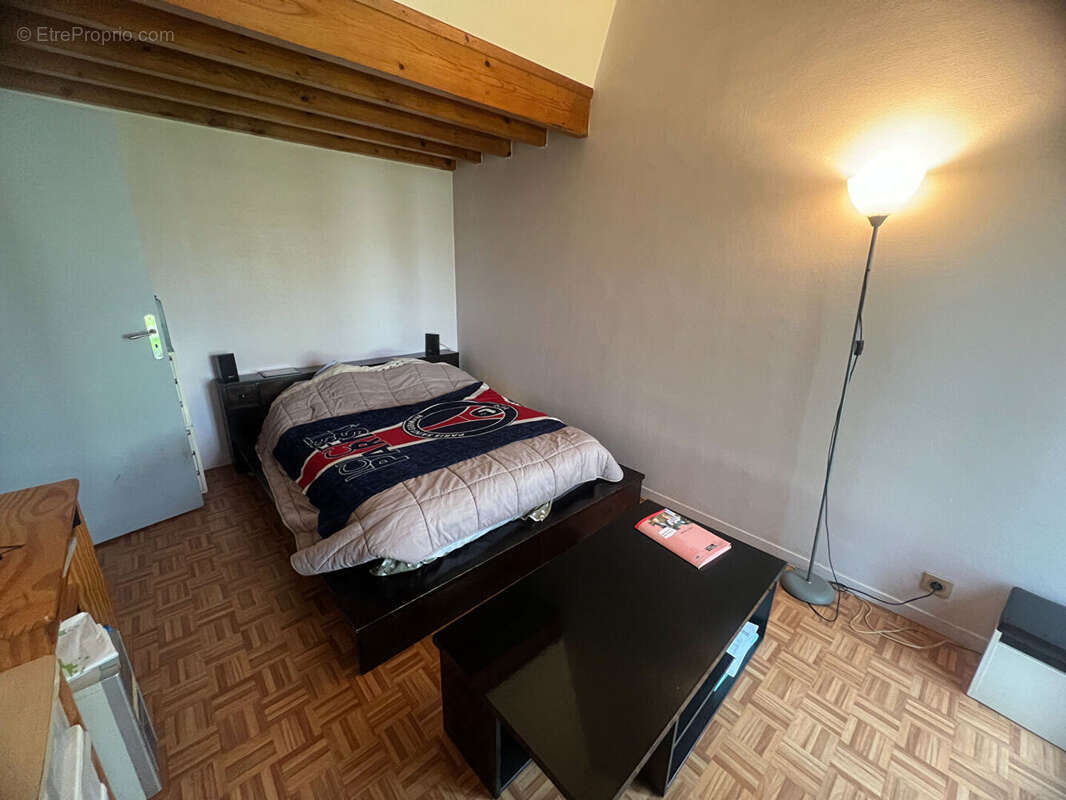 Maison à VILLENEUVE-SUR-BELLOT