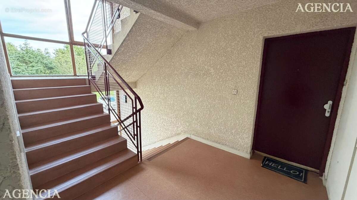 Appartement à BRIE-COMTE-ROBERT
