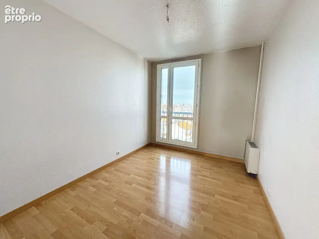 Appartement 4 pièces 74 m2   Jolimont - photo 8