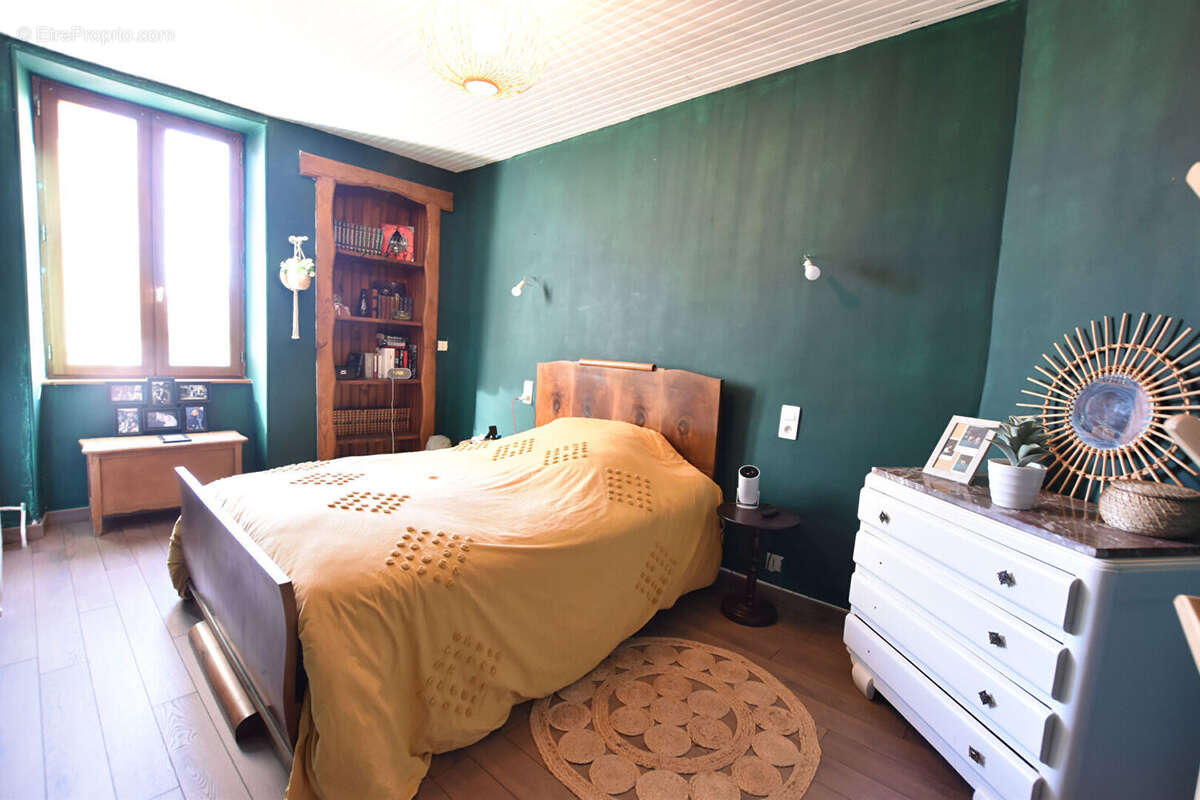 Maison à SAINT-CHRISTOPHE