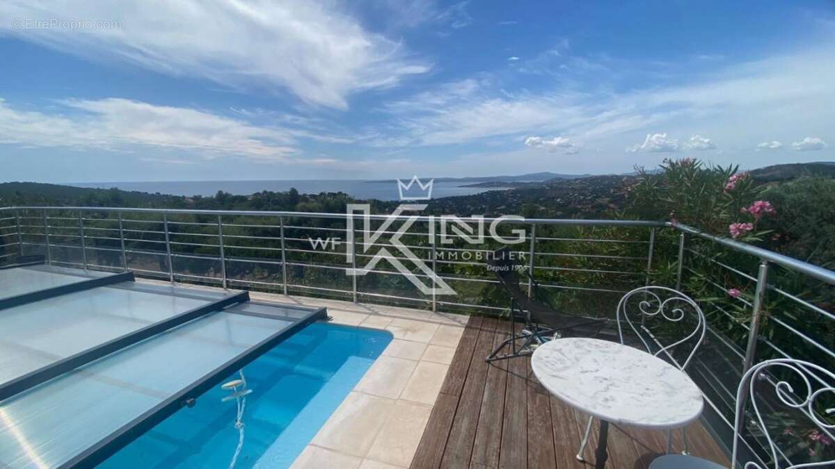 Maison à LES ISSAMBRES