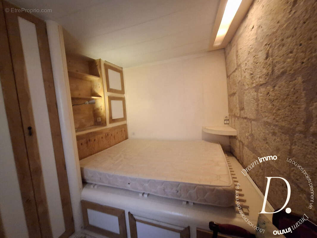 Maison 142 m² à Poussan  - photo 8