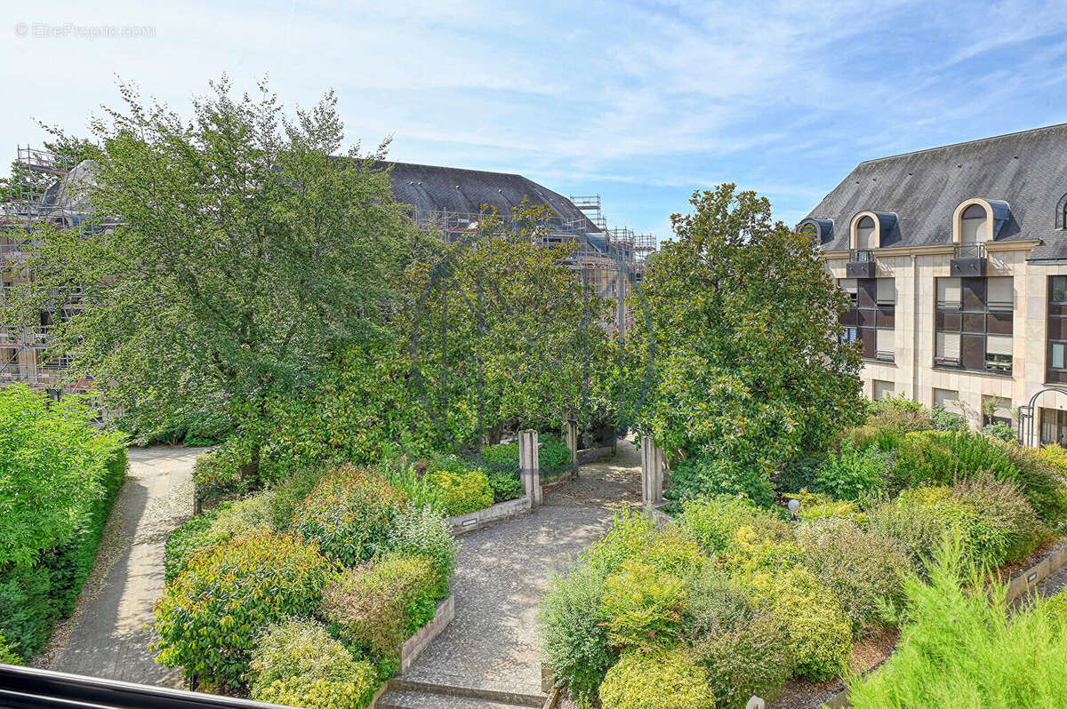 Appartement à VERSAILLES