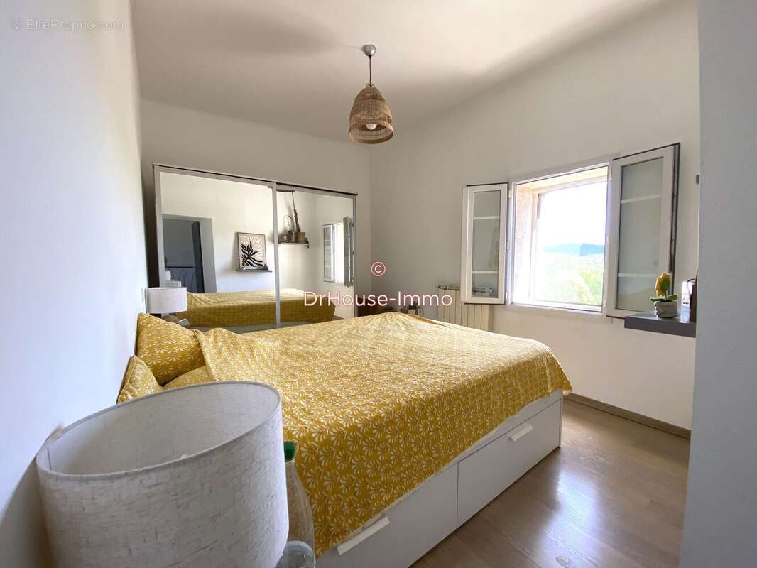 Maison 128 m² à Lecques  - photo 15