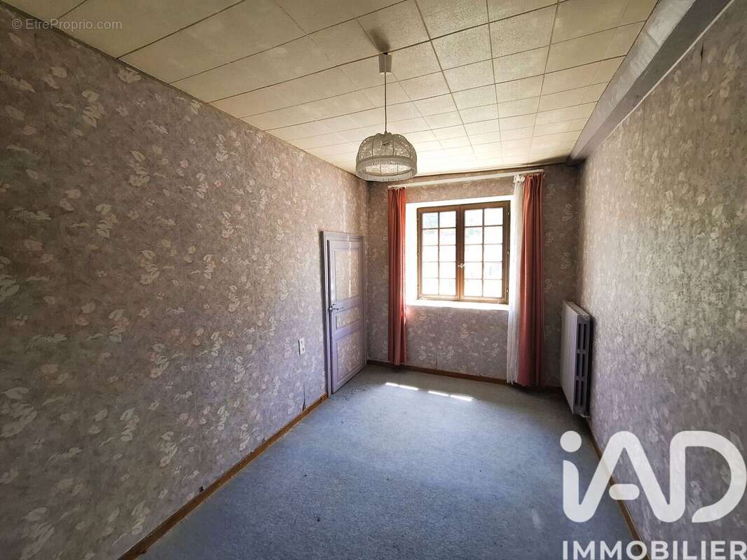 Maison 96 m² à Mezieres-Sous-Lavardin  - photo 9
