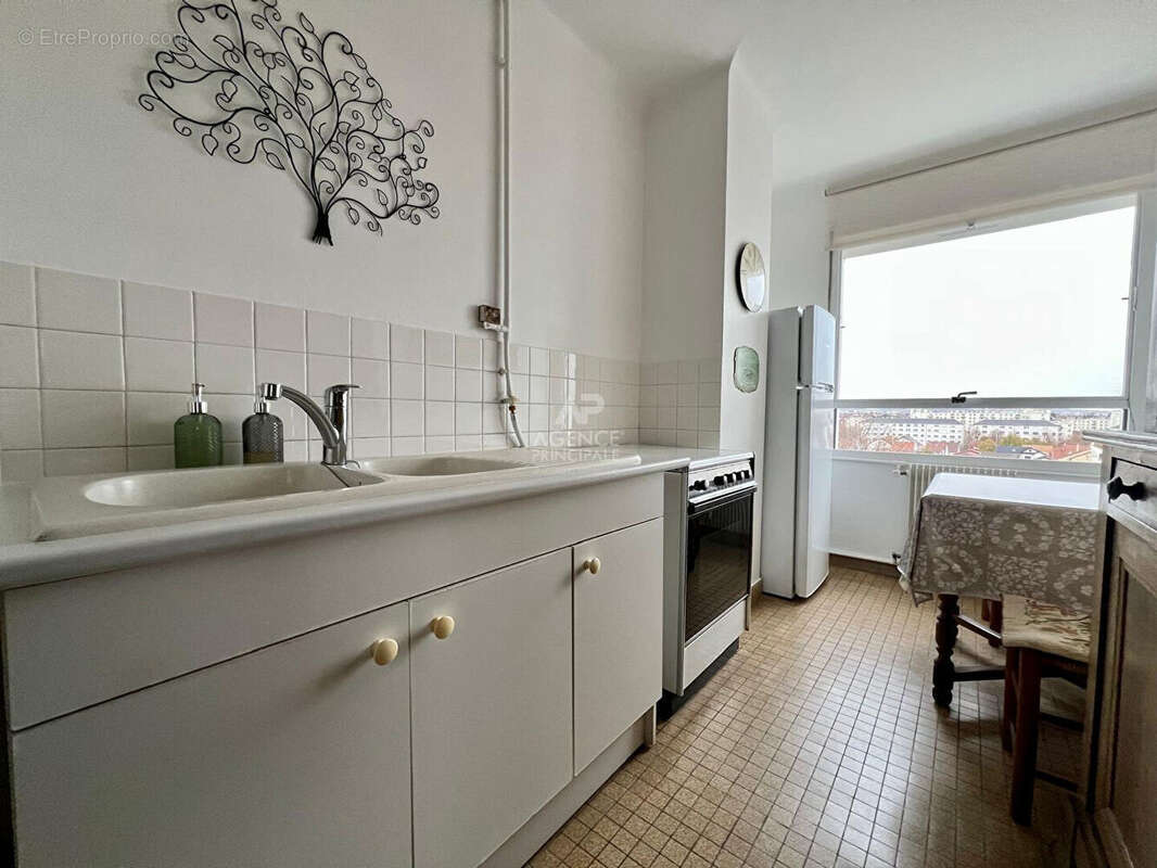 Appartement à HOUILLES