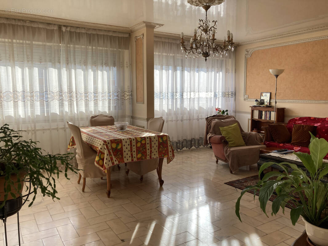 Appartement à SARCELLES