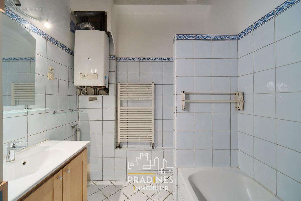Appartement à LYON-5E