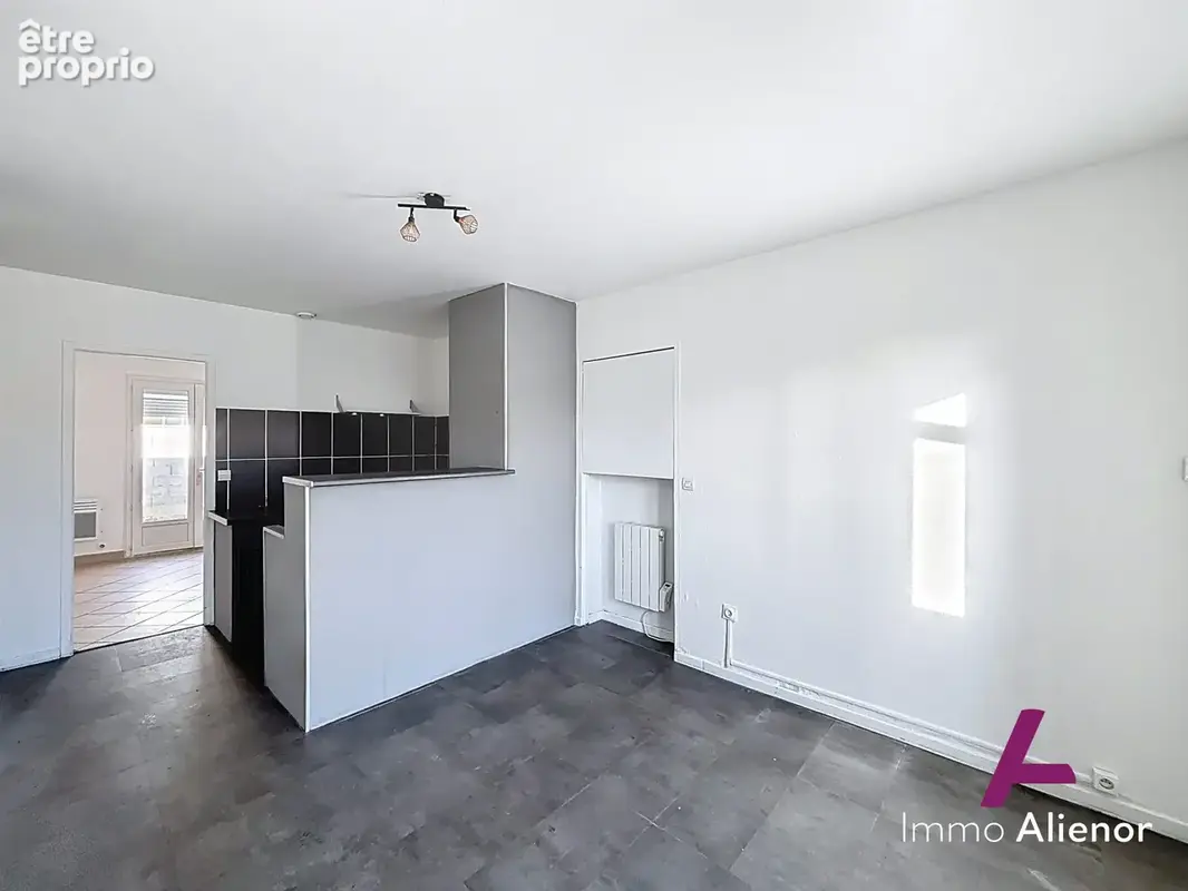 Maison 2 pièces 29 m² à vendre à Merignac (33700) - photo 2