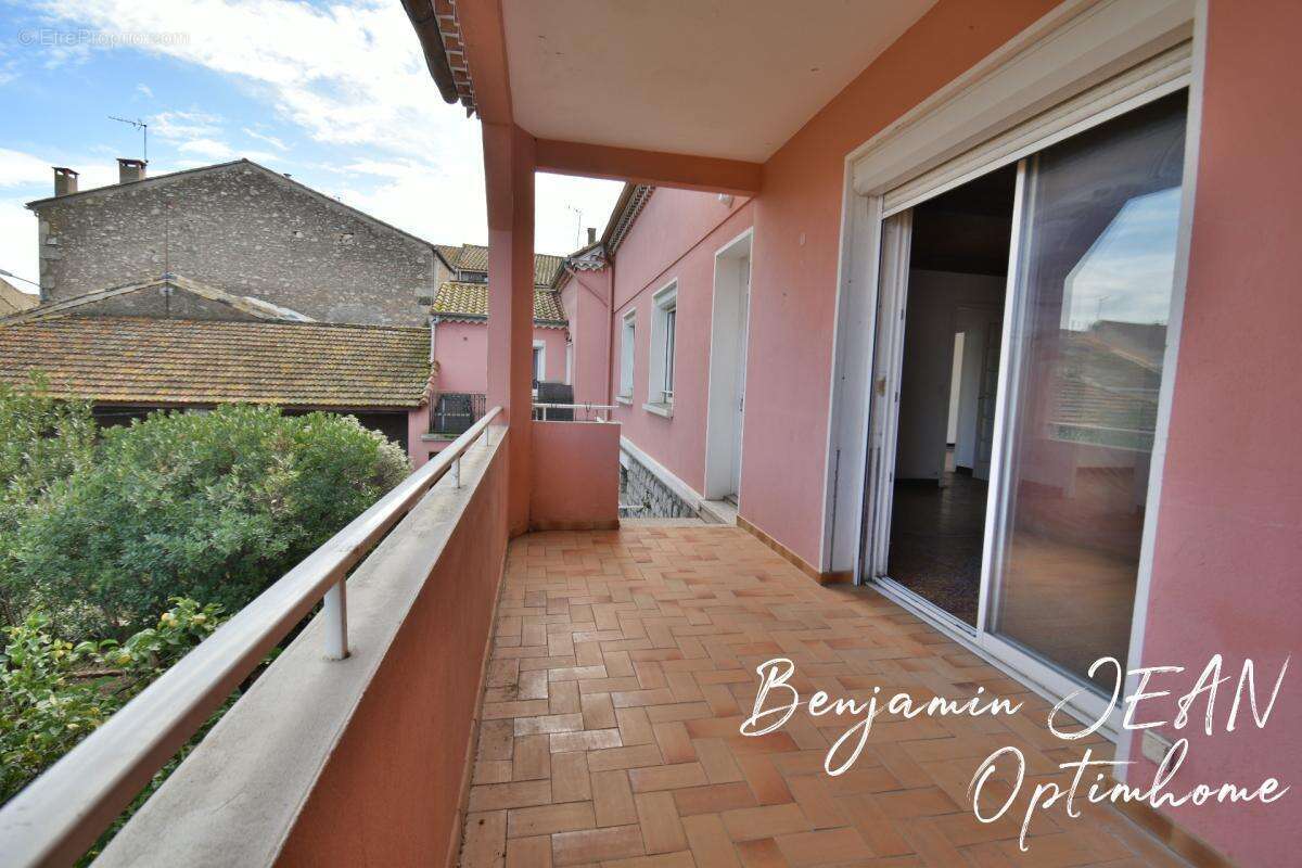 SÉRIGNAN – Ensemble immobilier rare en cœur de ville - photo 9