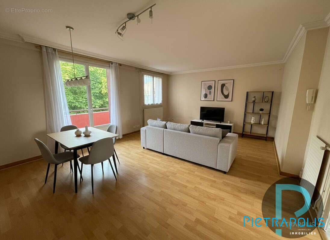 Appartement à VILLEFRANCHE-SUR-SAONE