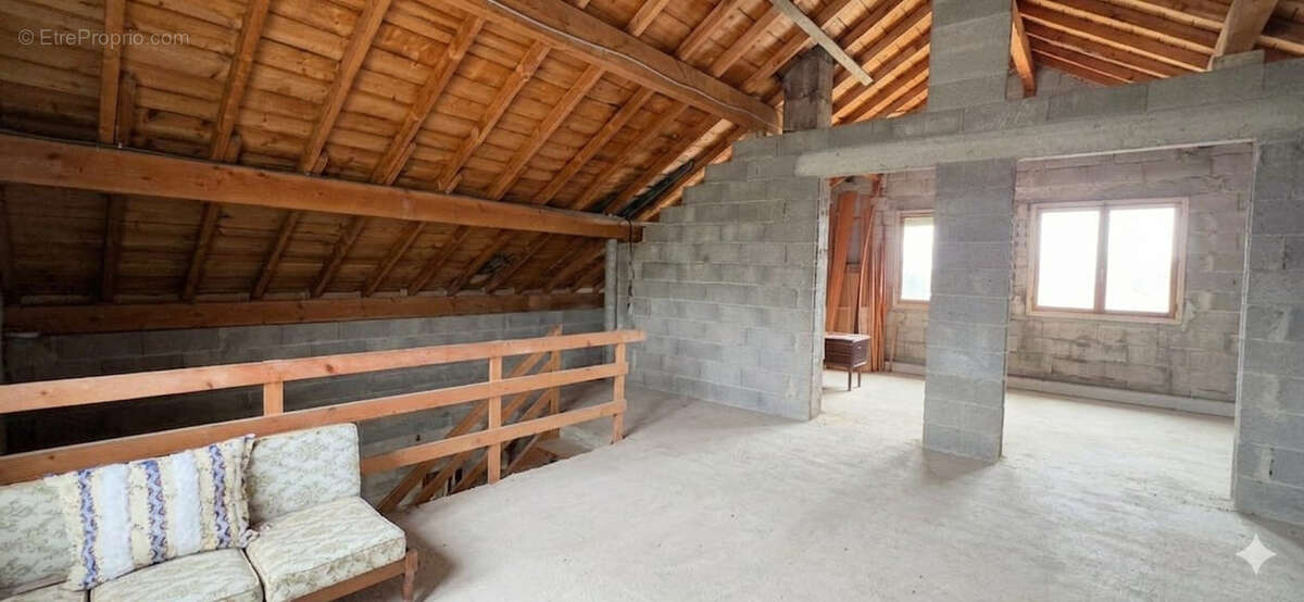 Maison à LES FINS