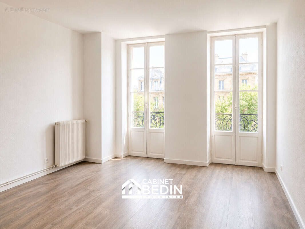 Appartement à BORDEAUX