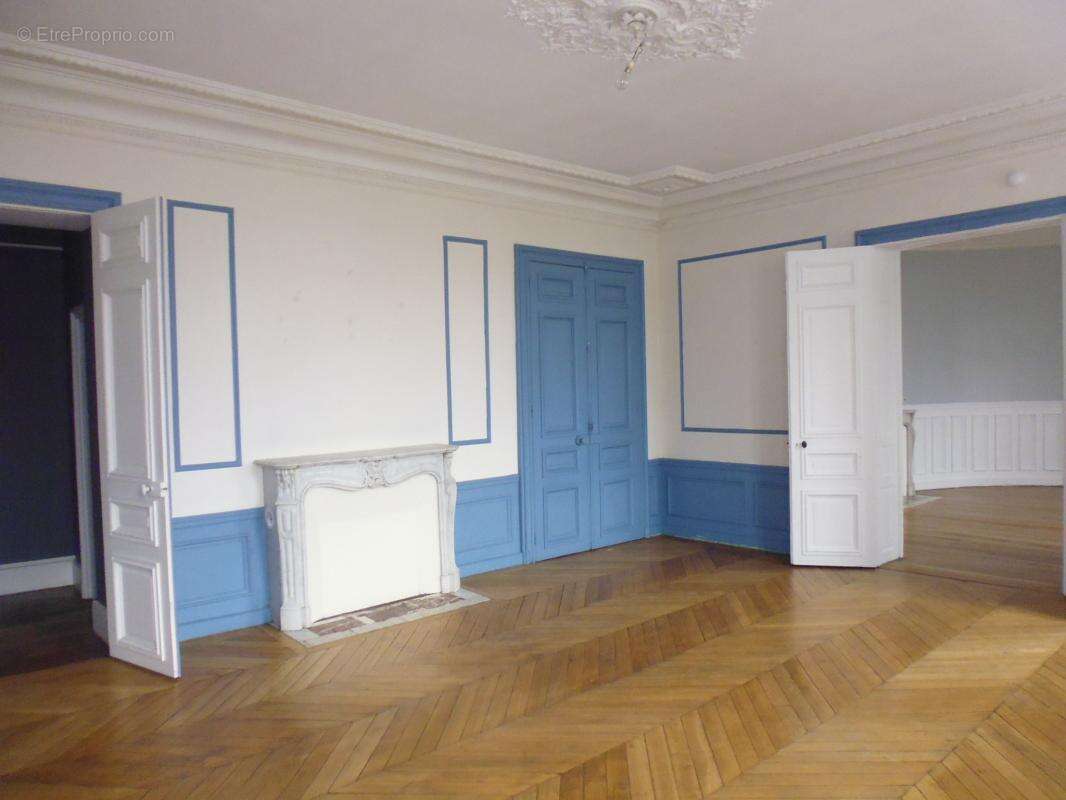 Appartement à SEDAN