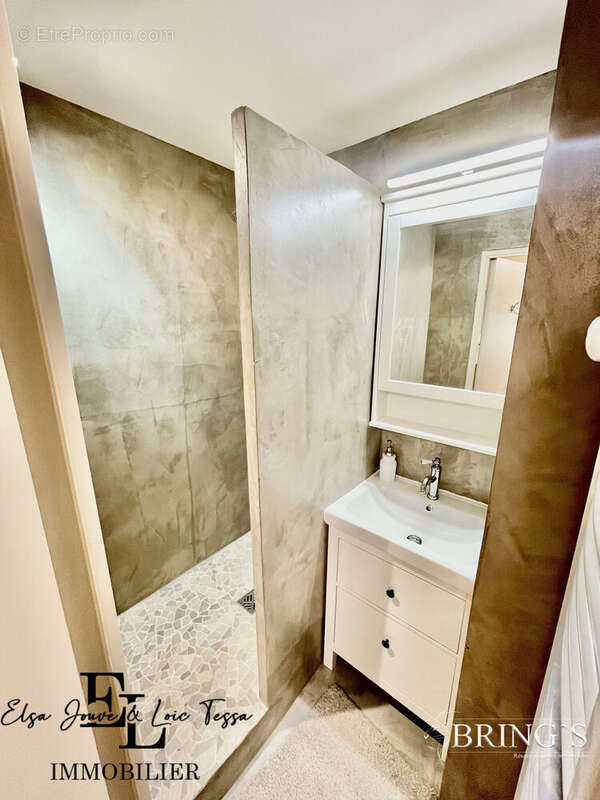 Appartement à LA CLUSE