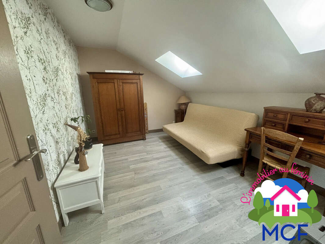 Maison 120 m² à Boissy-Mauvoisin  - photo 9