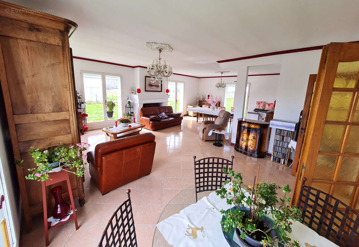 Maison à PEY