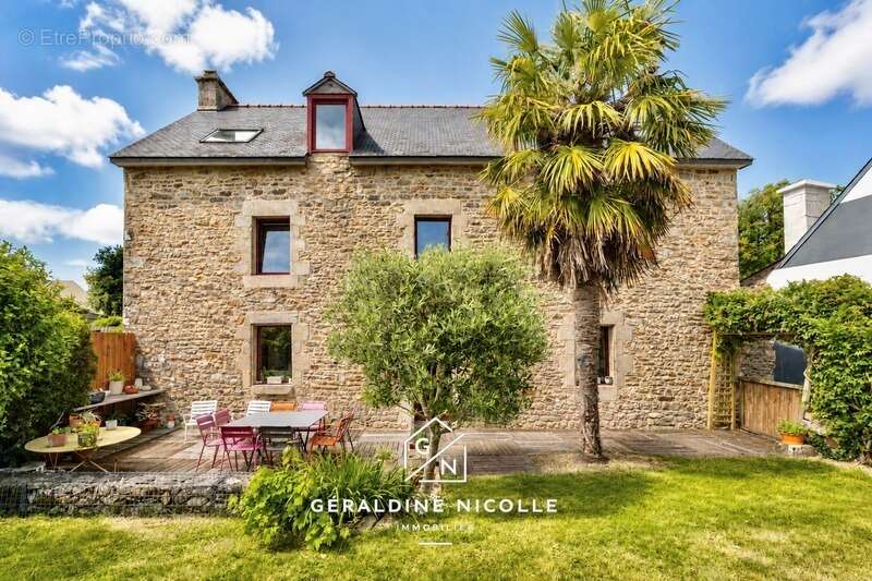 Maison à PLOEREN