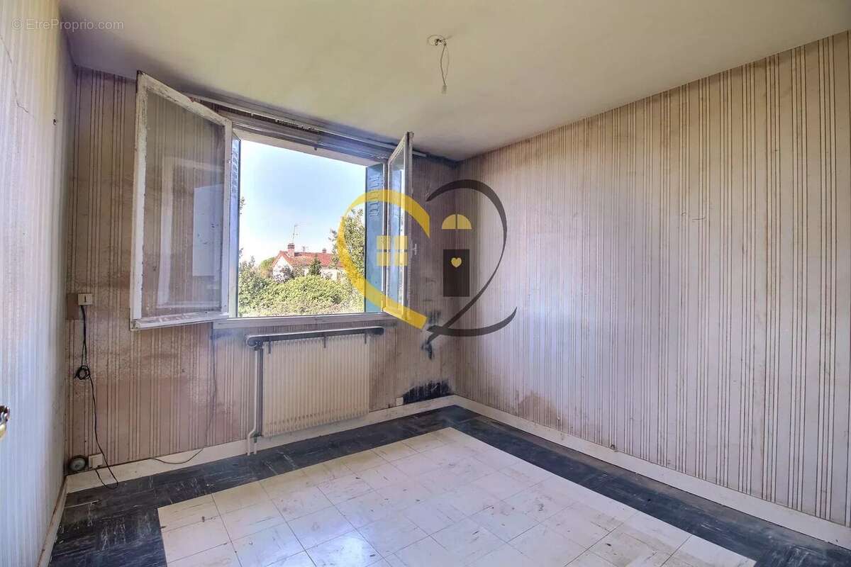 Maison à SAINT-GERMAIN-DU-PUY