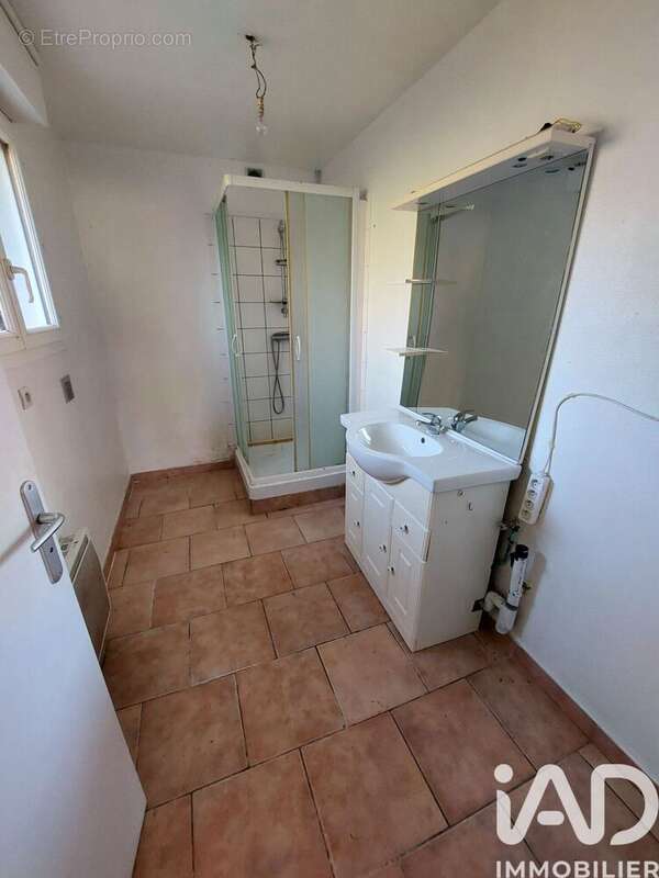 Maison 103 m² à Les Salles-De-Castillon  - photo 9