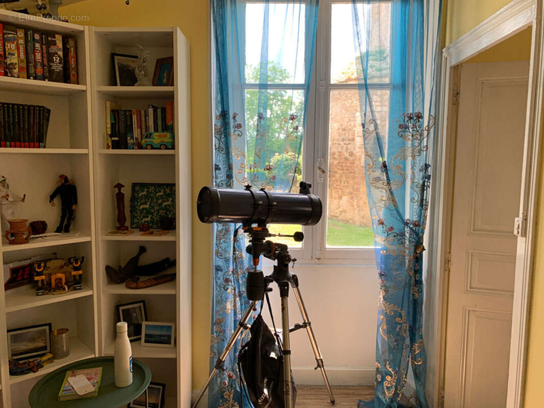 Maison à CHAMPAGNE-MOUTON