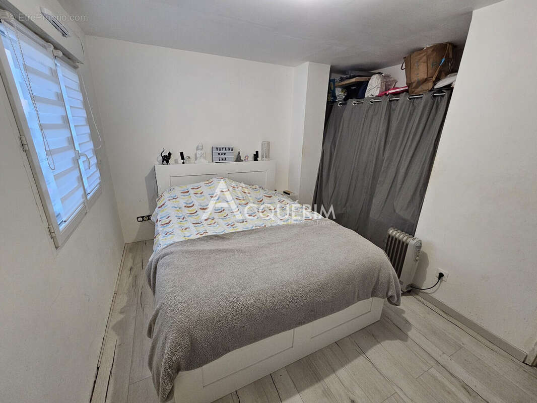 Maison à OSTRICOURT