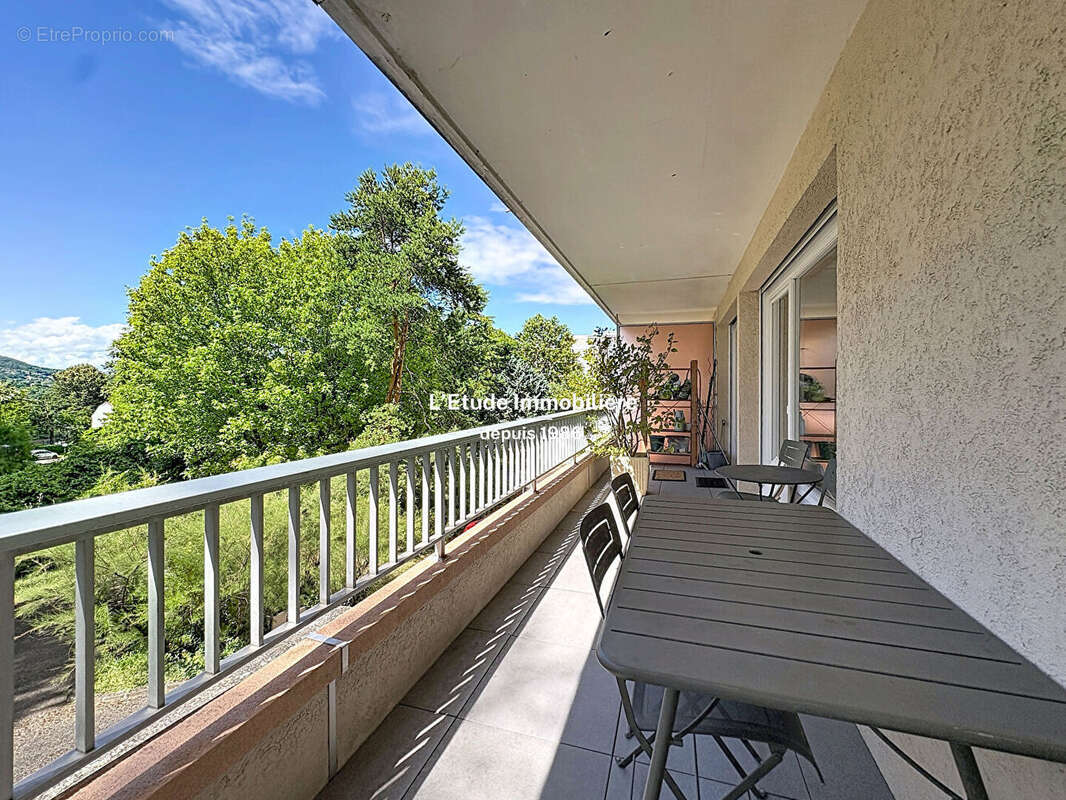 Appartement à CALUIRE-ET-CUIRE
