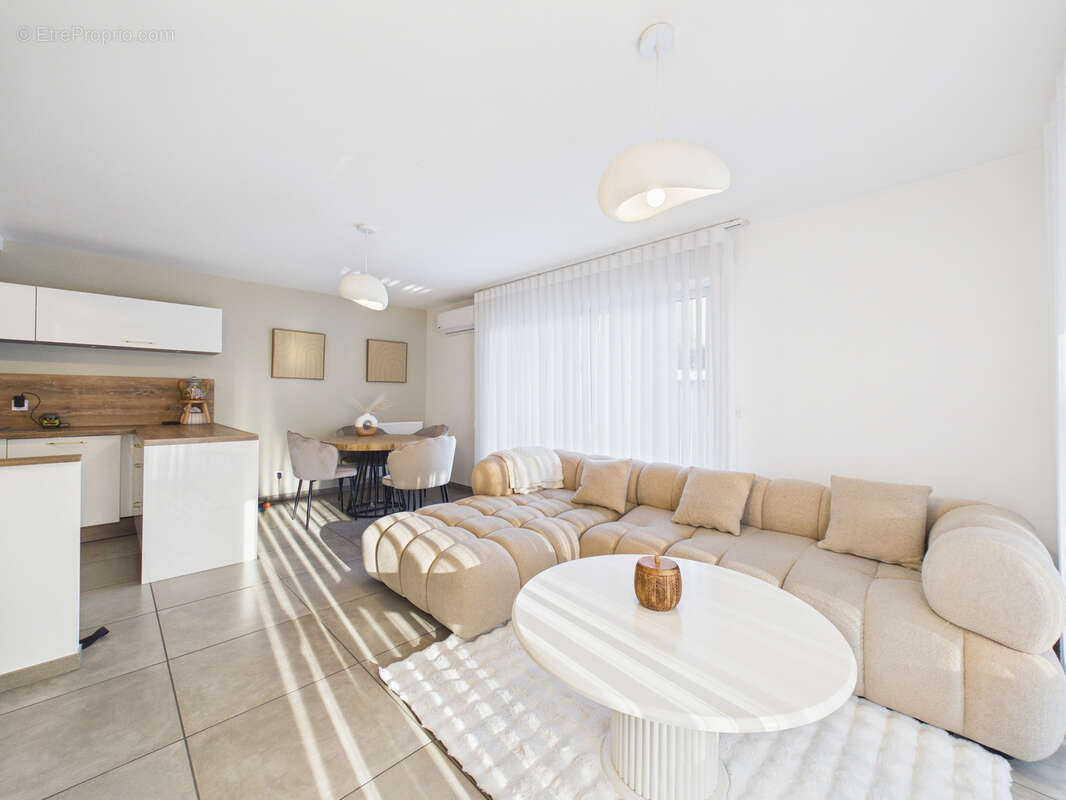 Appartement à LA RAVOIRE