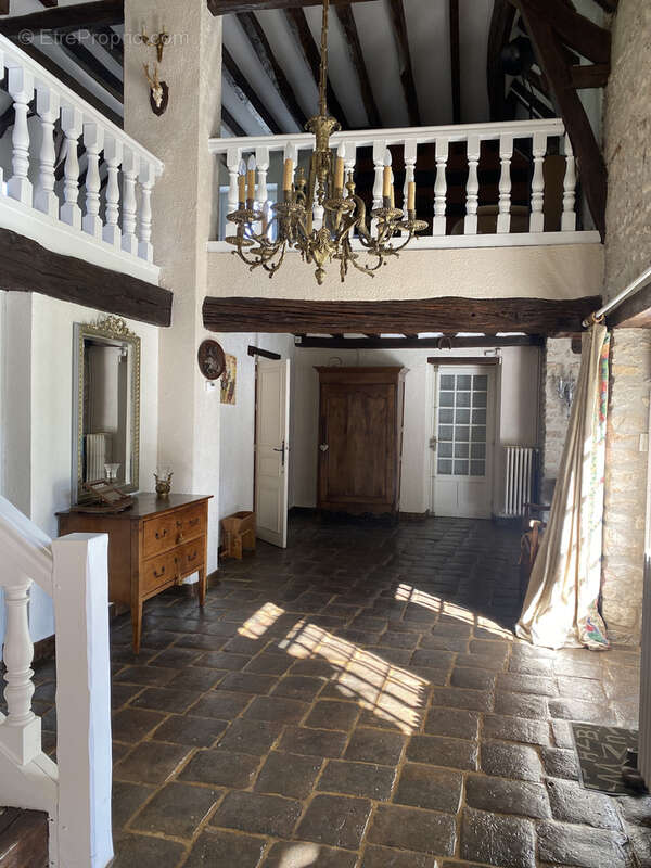 Maison à ETAMPES
