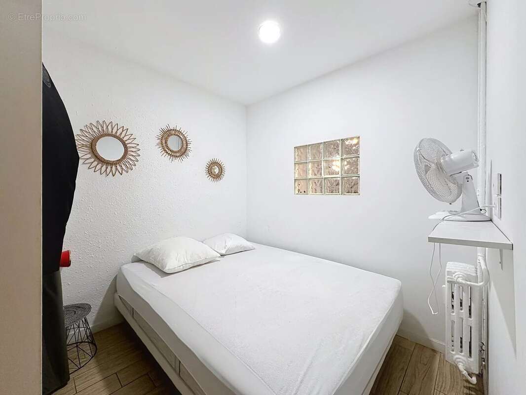 Appartement à MARSEILLE-7E