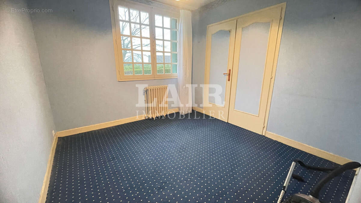 Maison à GESNES-LE-GANDELIN