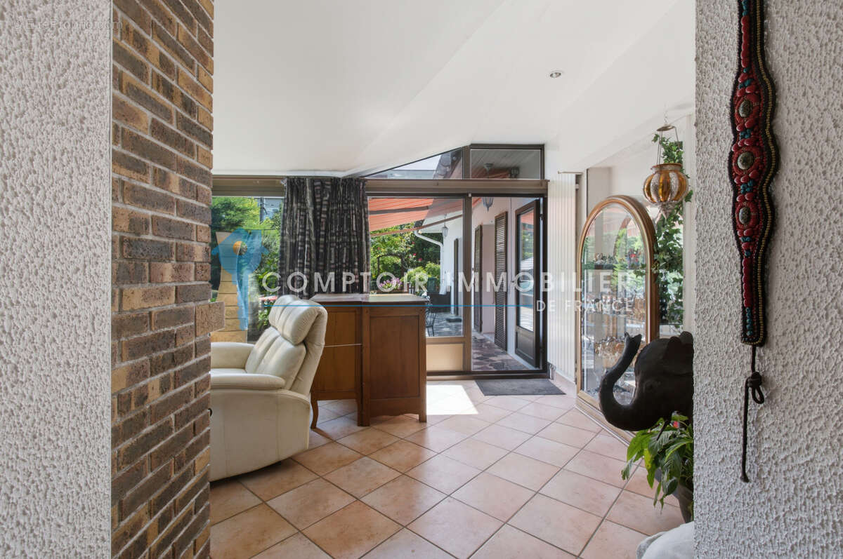 Maison Plain-pied de 2 logements avec Piscine - photo 6