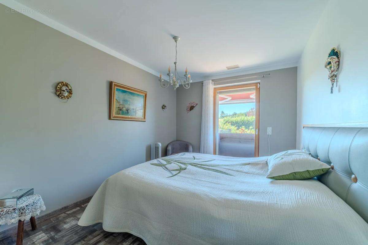 Maison de 4 pièces de 130 m² à La Chapelle - photo 13