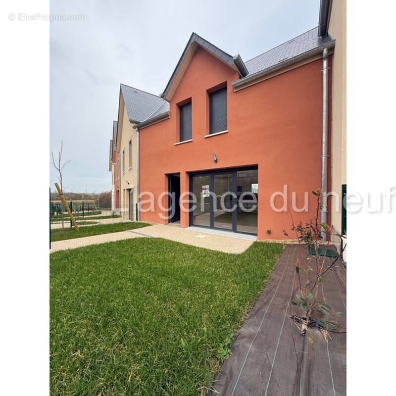 Maison à PONT-L'EVEQUE