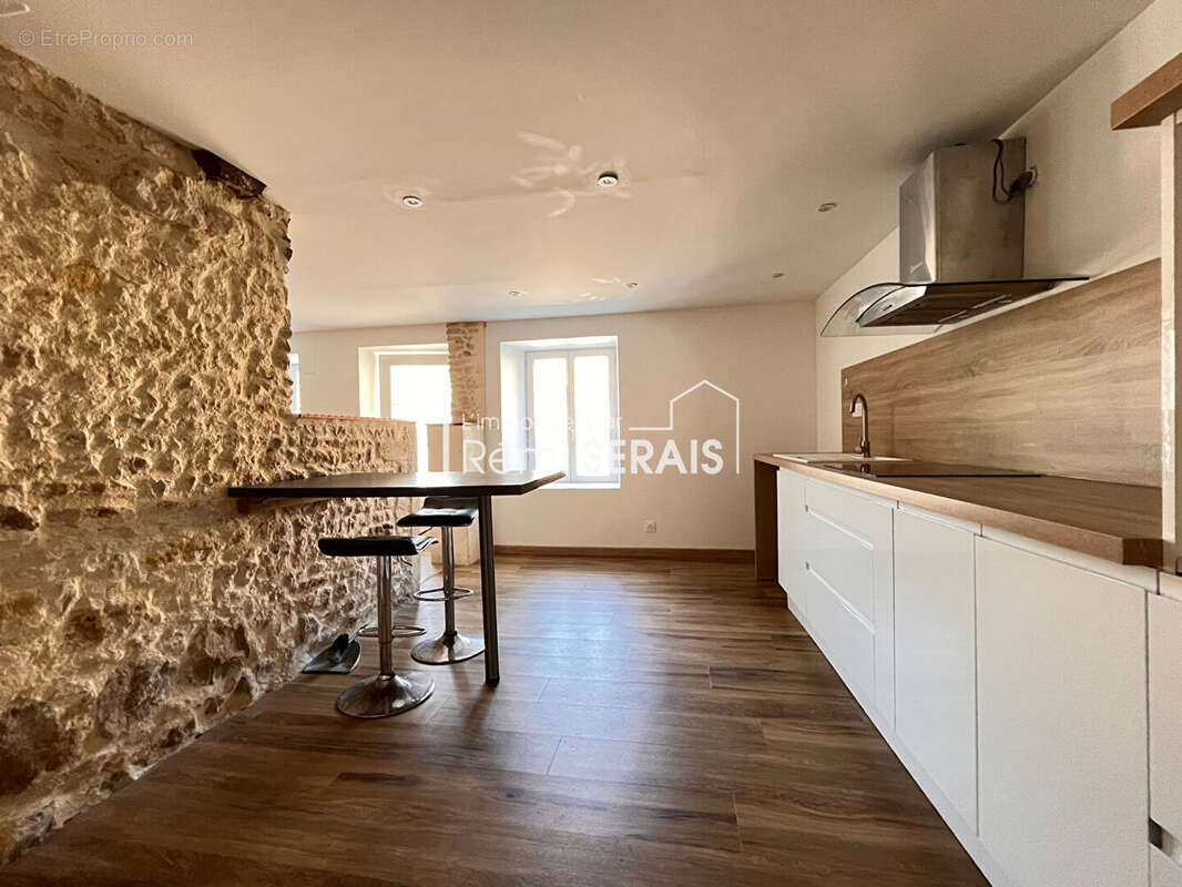 Maison en pierre à vendre - L'immobilier par Rémi Serais - photo 6
