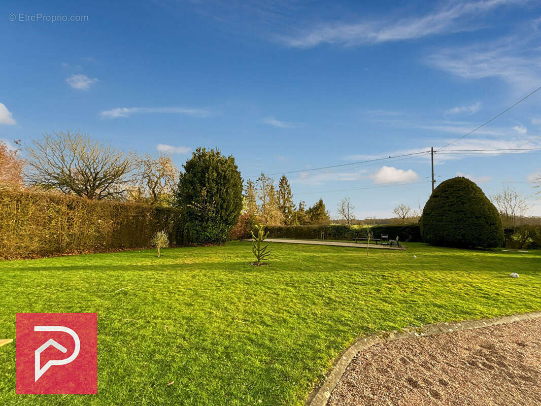 Maison à BOURGTHEROULDE-INFREVILLE