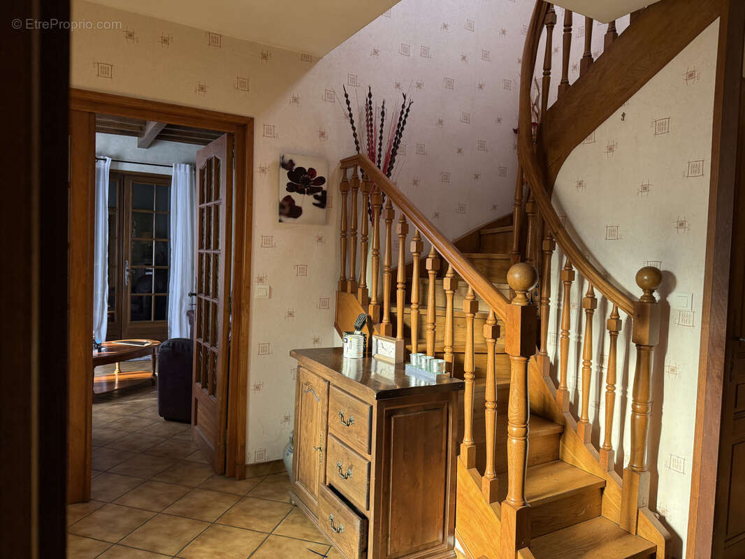 Maison à SAINT-GERMAIN-LAVAL