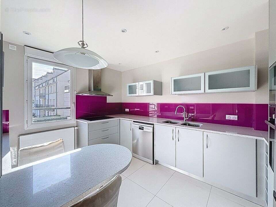 Appartement à MONTIGNY-LE-BRETONNEUX