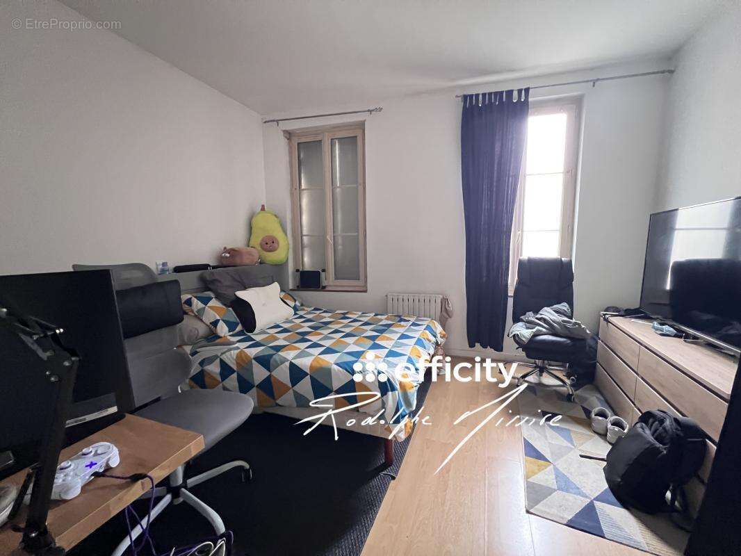 Appartement 163 m² à Niort  - photo 4