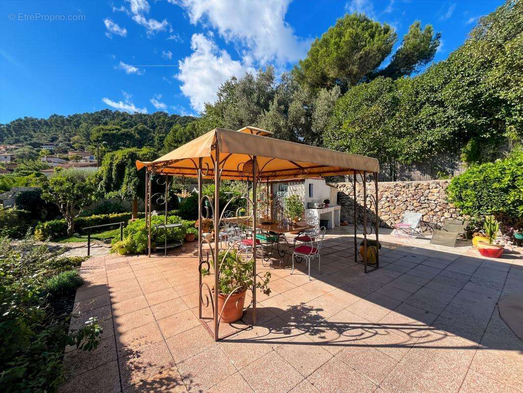 Maison à LA VALETTE-DU-VAR