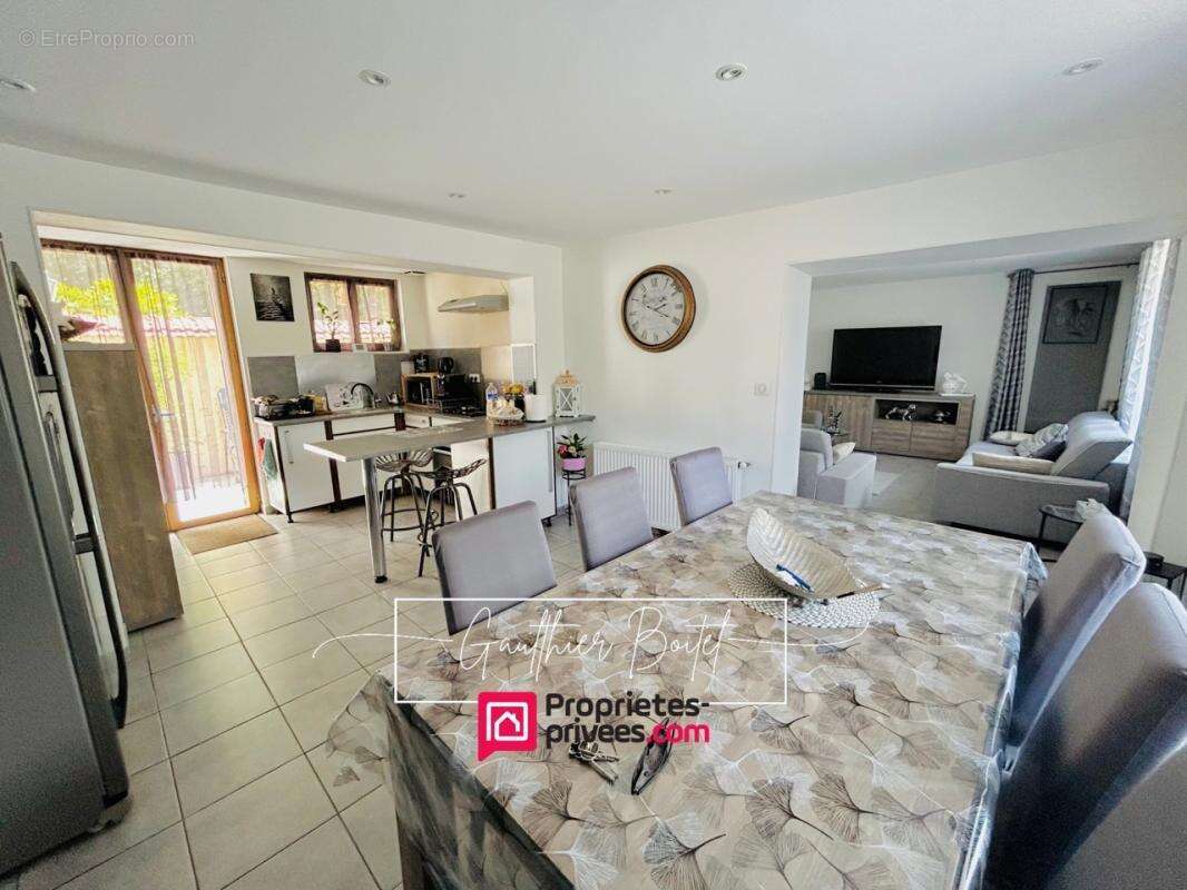 Maison à LIZY-SUR-OURCQ