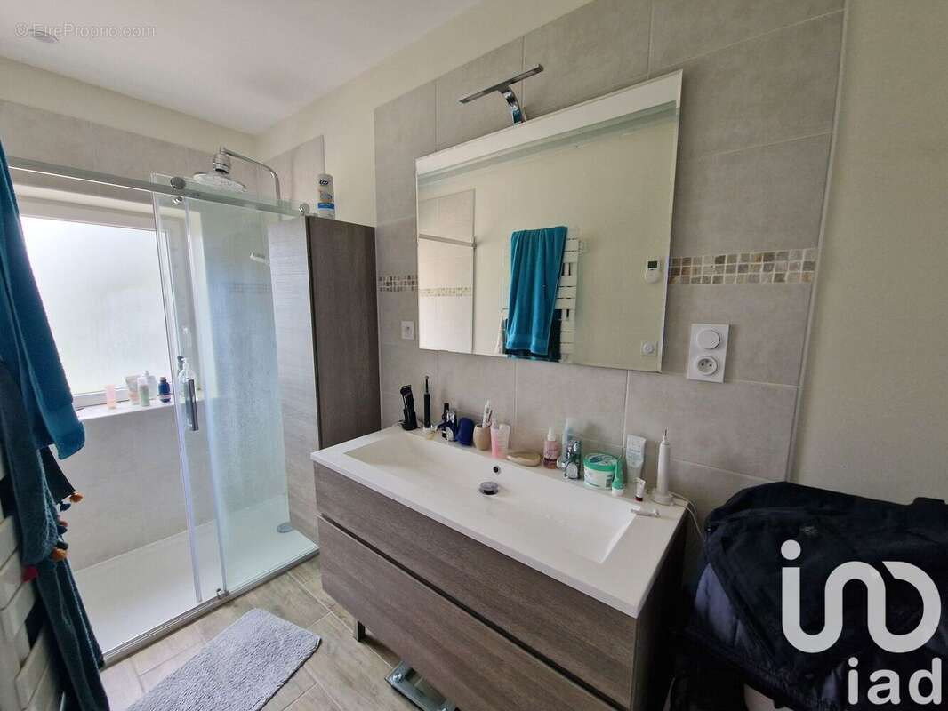 Photo 6 - Maison à MARCILLY-EN-VILLETTE