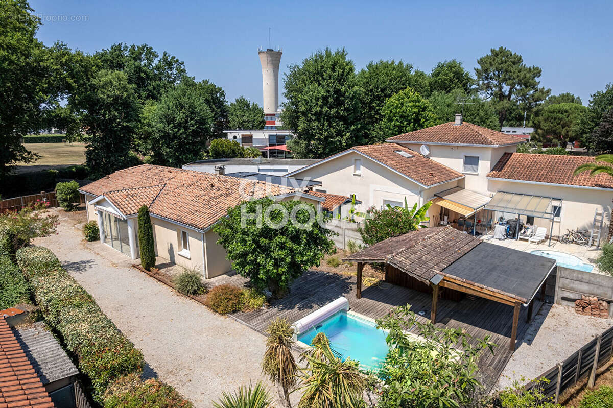 Coup de coeur à Biscarrosse : piscine, jardin et centre-ville à pied ! - photo 10
