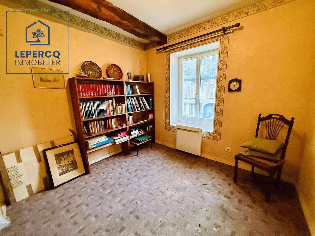 Maison à LA FERTE-MILON