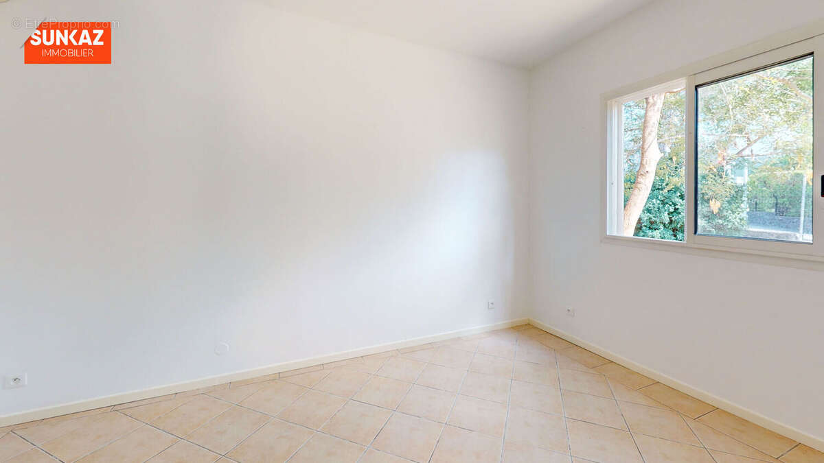 Maison à L'ETANG-SALE