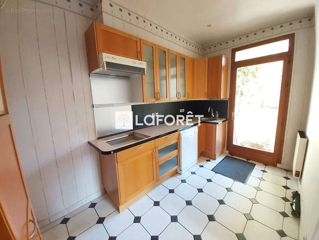 Maison Le Raincy 6 pièce(s) 130 m2 - photo 7