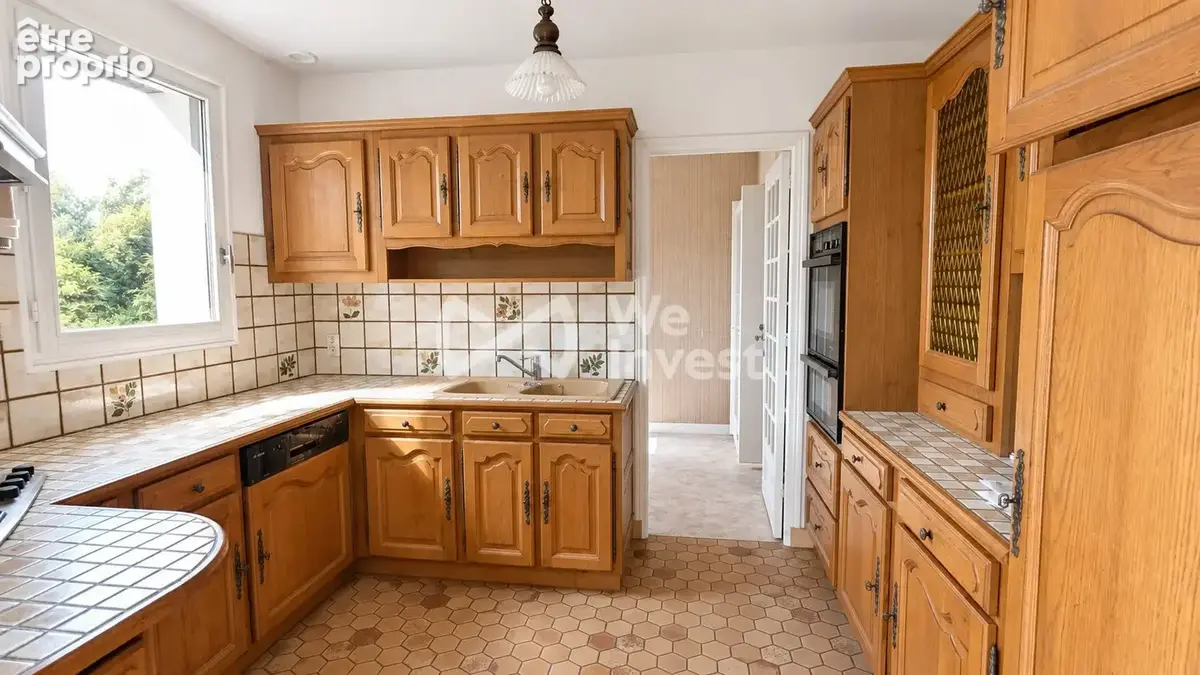 Maison 136 m² à La Ferte-Bernard  - photo 8