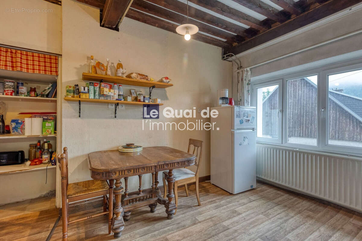 Maison à LAVALDENS